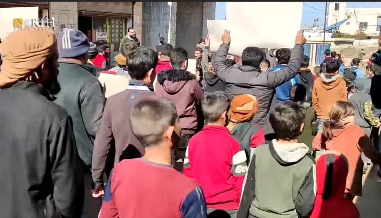 مظاهرات بريف إدلب ضد هيئة تحرير الشام "جبهة النصرة سابقاً" – نورث برس