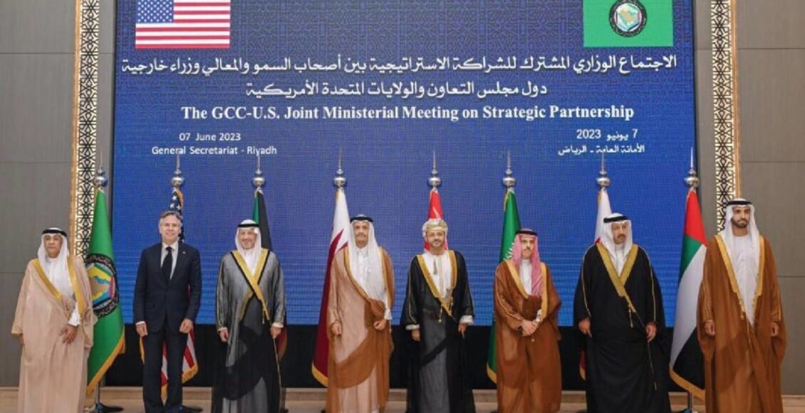 من اجتماع التحالف الدولي في الرياض