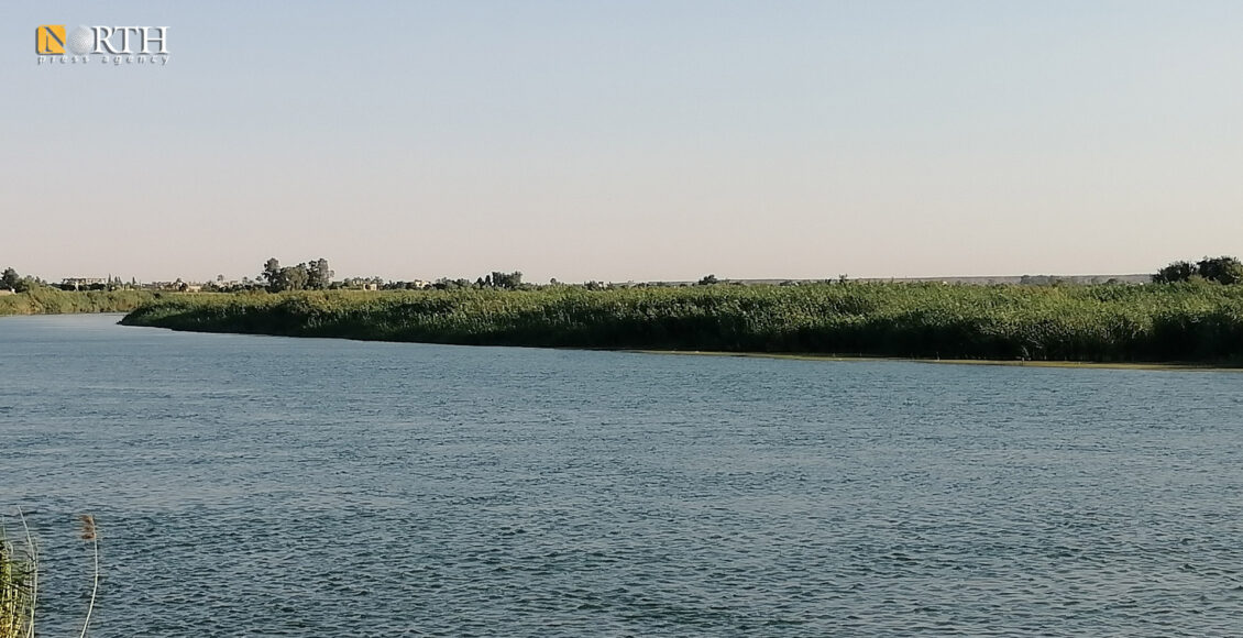 نهر الفرات ببلدة أبو حمام بريف دير الزور– نورث برس