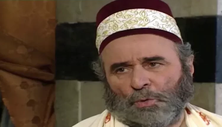 الفنان السوري محمود جركس في أحد أعماله بالبيئة الشامية