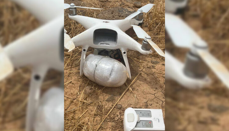طائرة مسيرة أسقطها الجيش الأردني محملة بالمخدرات