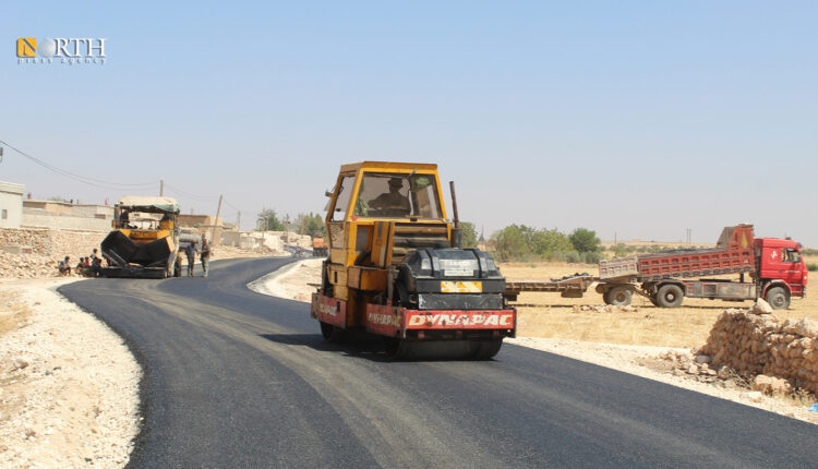 أعمال التزفيت بريف منبج - نورث برس