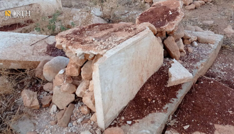 تخريب تعرض له مزار ومقبرة الشيخ حميد الإيزيدية قرب قرية قسطل جندو في عفرين شمالي حلب – أرشيفية/نورث برس