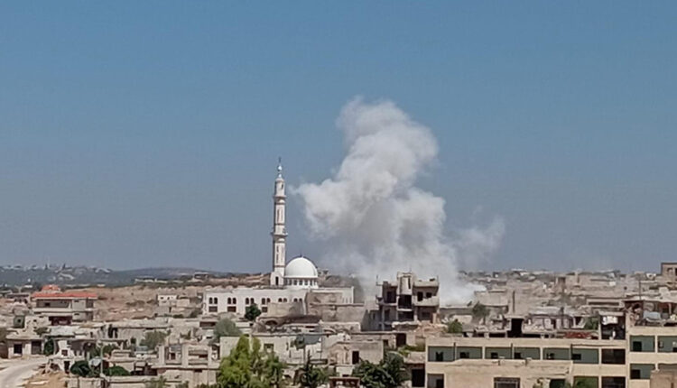قصف مدفعي على بلدة كنصفرة بجبل الزاوية جنوبي إدلب - متداول