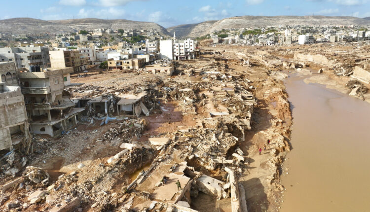 دمار خلفته الفيضانات في مدينة درنة الليبية - إنترنت