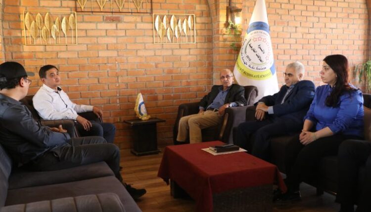 الإدارة الذاتية تسلم 83 شخصاً من عائلات "داعش" لجمهورية قيرغيزستان