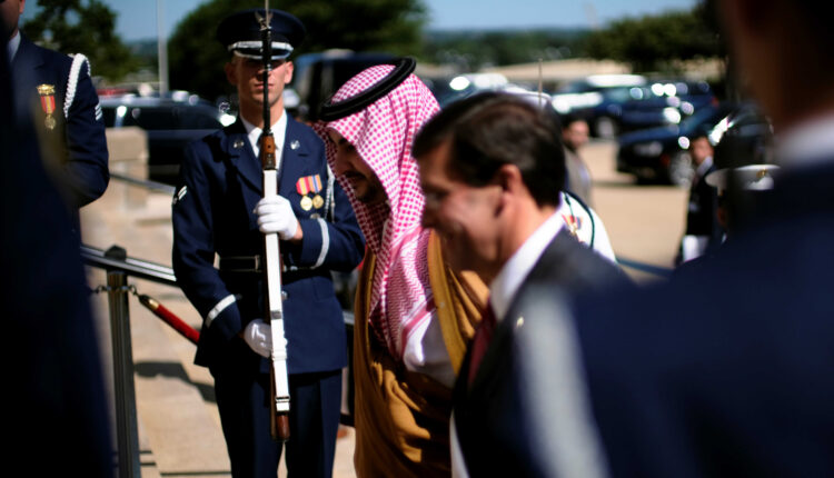 زيارة قبل عامين لوزير الدفاع السعودي إلى واشنطن - رويترز