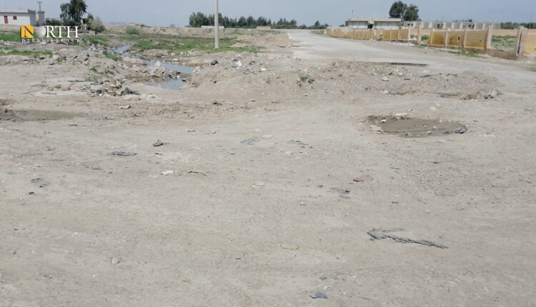 طريق يربط بين قريتي الكجلة والمعيزيلة بريف الرقة الشرقي – نورث برس