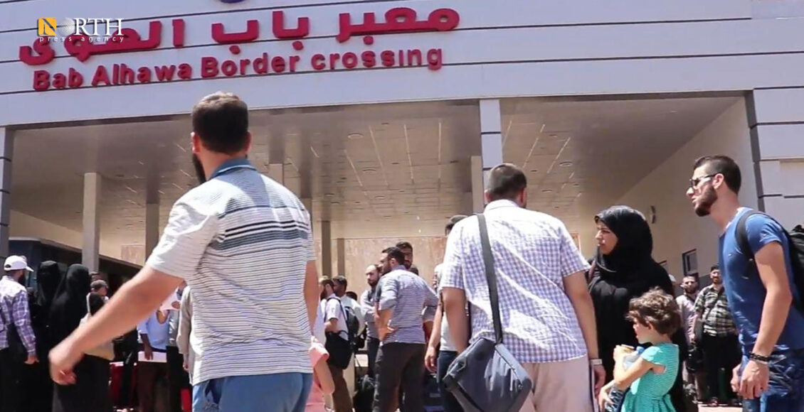 ساحة معبر باب الهوى شمال إدلب – نورث برس