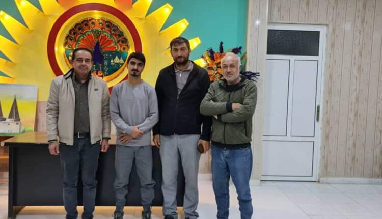 البيت الإيزيدي يتسلم شاباً تم تحريره من "داعش"