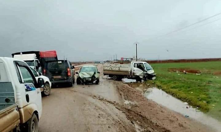 حادث سير على طريق القامشلي – عامودا اليوم - متداول