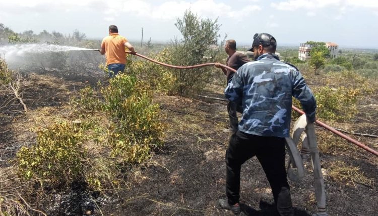فرق إطفاء تخمد نيران في منطقة برنة بريف اللاذقية - جريدة الوطن