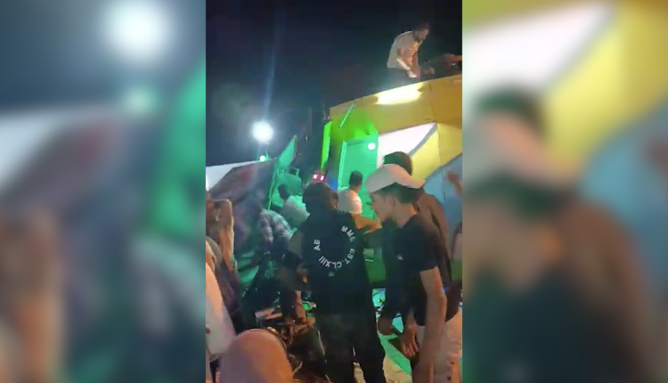 سقوط "مرجوحة بأحد ملاهي الأطفال بريف درعا - متداول