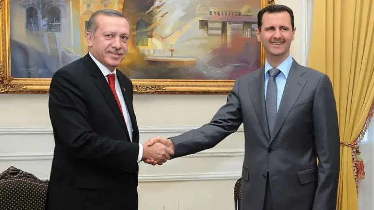 لقاء بين الرئيس السوري بشار الأسد ونظيره التركي رجب طيب أردوغان قبل العام 2010