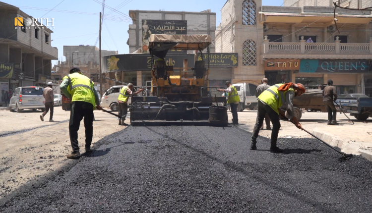 أعمال تزفيت في الرقة – نورث برس