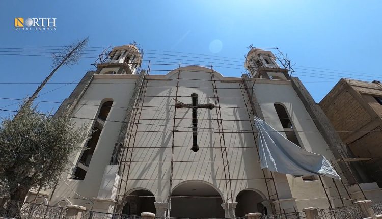 أعمال ترميم في كاتدرائية القديس مارجرجس للسريان الأرثوذوكس في مدينة الحسكة - نورث برس