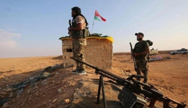 عناصر بفصيل موالٍ لإيران في ريف دير الزور - متداول
