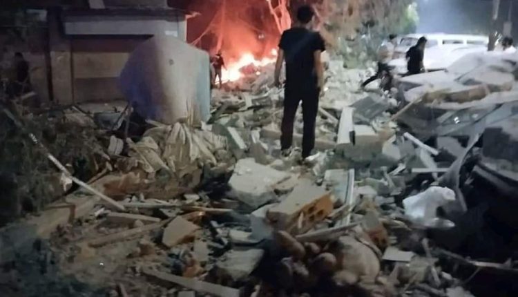 أضرار كبيرة بقصف إسرائيلي على حي المزة بدمشق - متداول