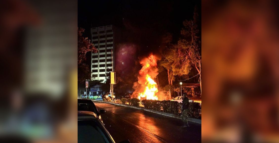 اندلاع نيران عقب القصف الإسرائيلي على دمشق - تواصل اجتماعي