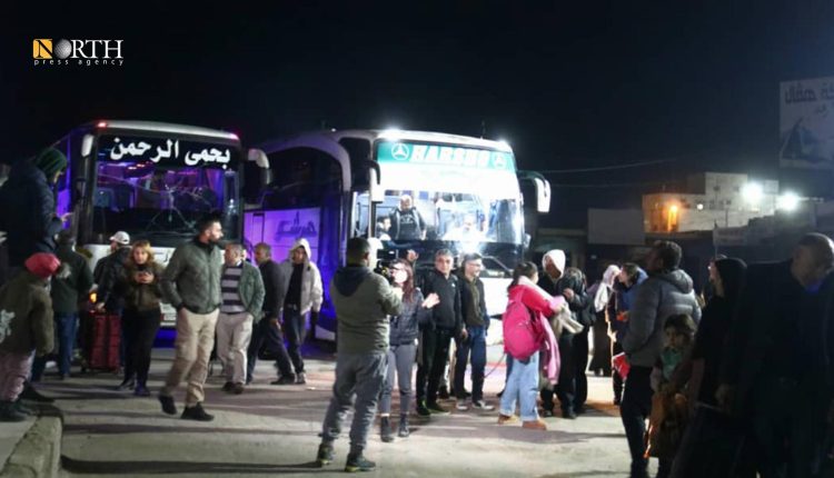 أثناء إخراجهم عالقين من الحسكة.. إصابة عاملين من شركة نقل إثر إطلاق في حلب