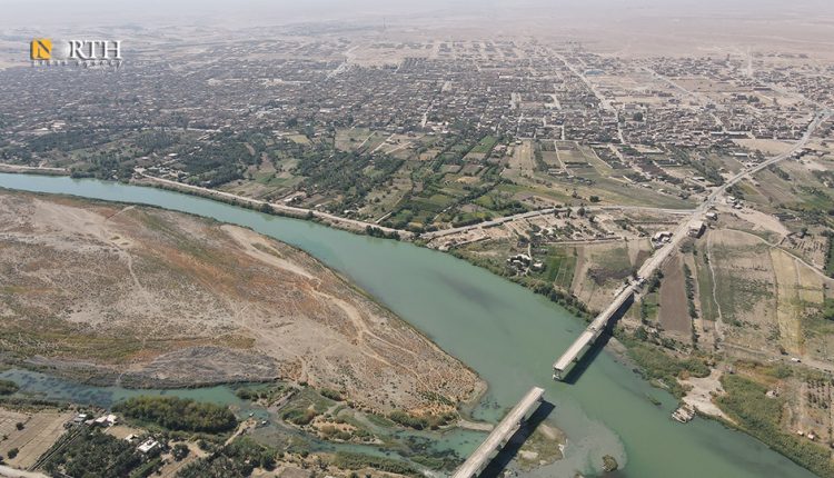 صورة جوية تظهر جسر ومدينة البوكمال شرقي سوريا - نورث برس/ أرشيفية