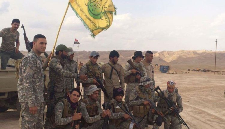 عناصر في فصيل إيراني بالقرب من بادية دير الزور - متداول