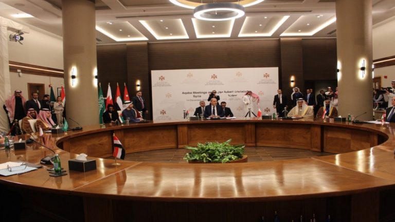 جانب من موقع انعقاد الاجتماعات في العقبة