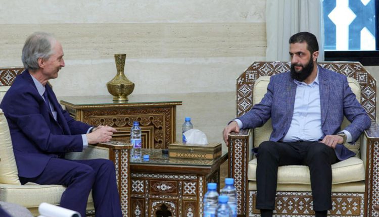 غير بيدرسن في لقاء مع أحمد الشرع - أ ف ب
