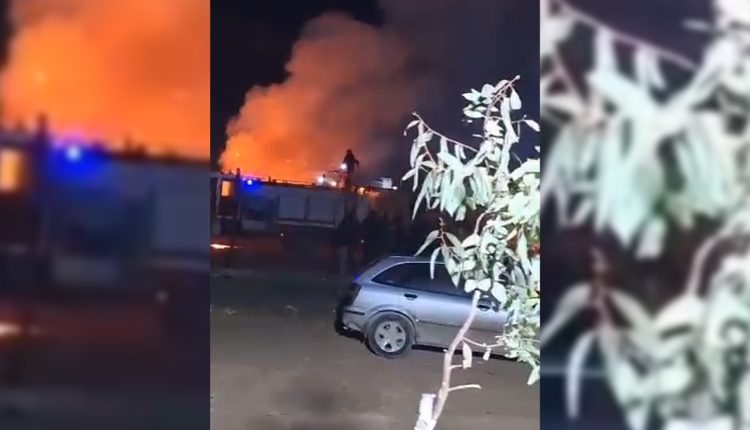 حريق في مخيم سري كانيه بالحسكة - متداول
