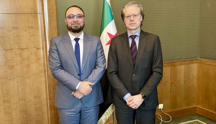 لمبعوث الخاص جيجس جيرلاج مع مستشار وزير الخارجية السوري