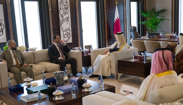 لقاء وزير الخارجية السوري والوفد المرافق له لمسؤولين قطريين في الدوحة