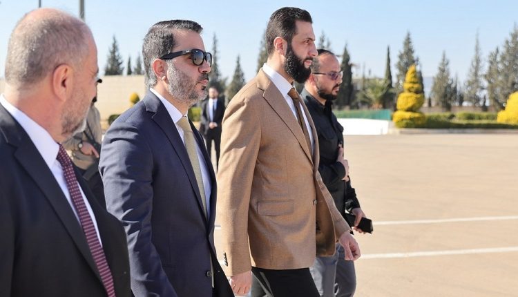 رئيس المرحلة الانتقالية في سوريا أحمد الشرع ووزير الخارجية أسعد الشيباني