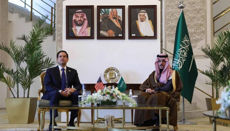 وزير الخارجية السعودي ونظيره الأميركي