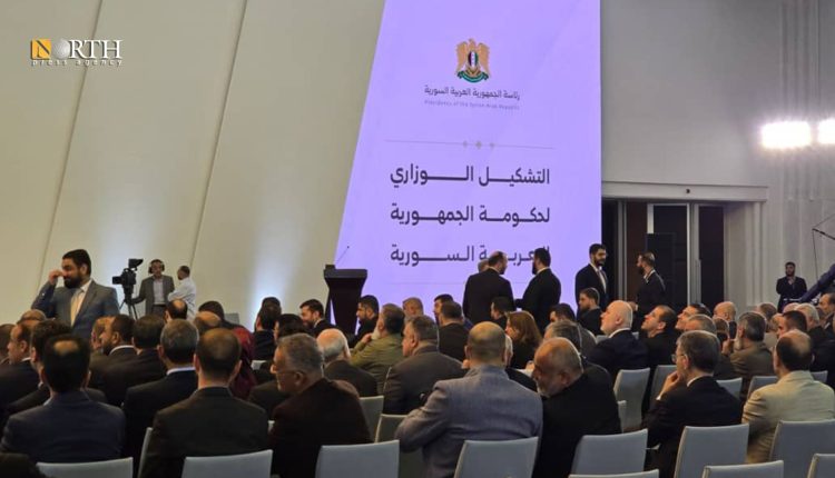قاعة الاجتماعات في قصر الشعب - نورث برس