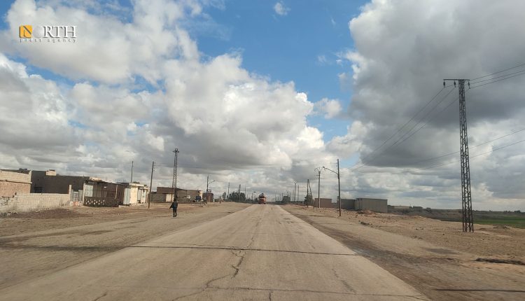 الطريق العام ببلدة الطابية بريف دير الزور الشرقي – نورث برس