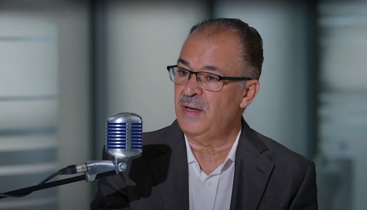 الفنان والممثل السوري مازن الناطور