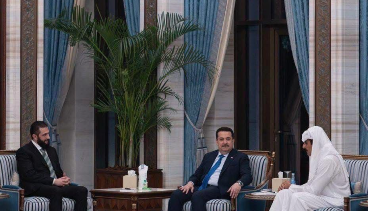 الرئيس السوري أحمد الشرع وأمير قطر تميم بن حمد آل ثاني ورئيس الوزراء العراقي محمد شياع السوداني