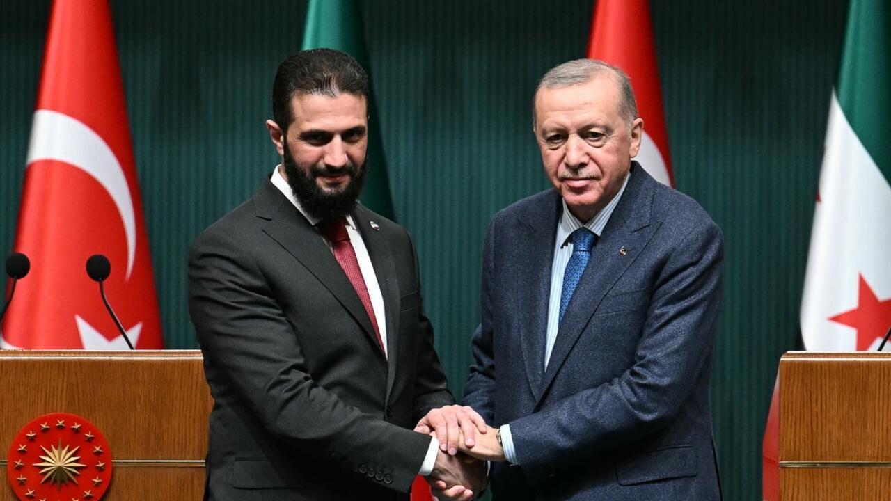 الرئيس السوري أحمد الشرع ونظيره التركي رجب طيب أردوغان