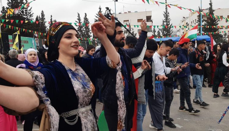 كرد في دمشق يحتفلون بعيد نوروز هذا العام - نورث برس