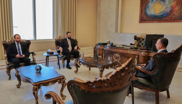 لقاء الرئيس أحمد الشرع بالوفد العراقي وعلى رأسه رئيس جهاز المخابرات حميد الشطري