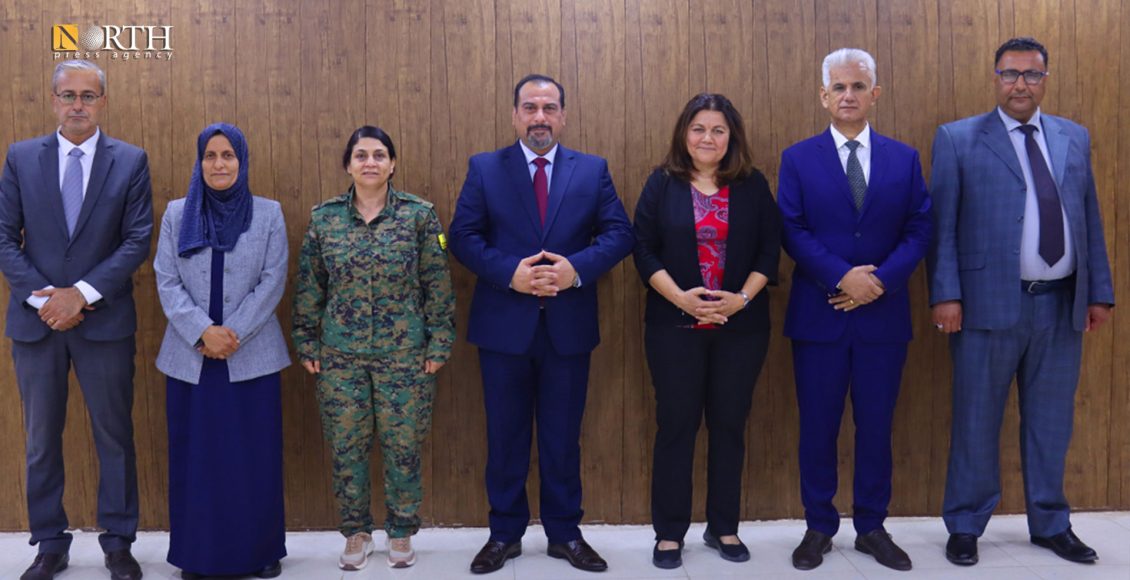 أعضاء وفد الإدارة الذاتية للحوار مع دمشق - نورث برس