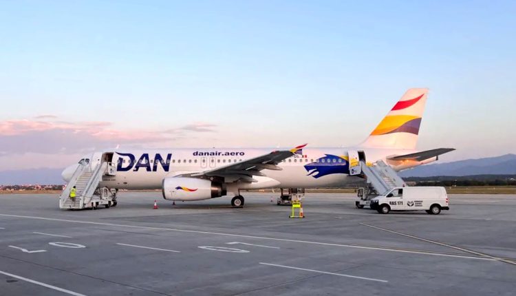 طائرة بشركة الطيران الرومانية Dan Air