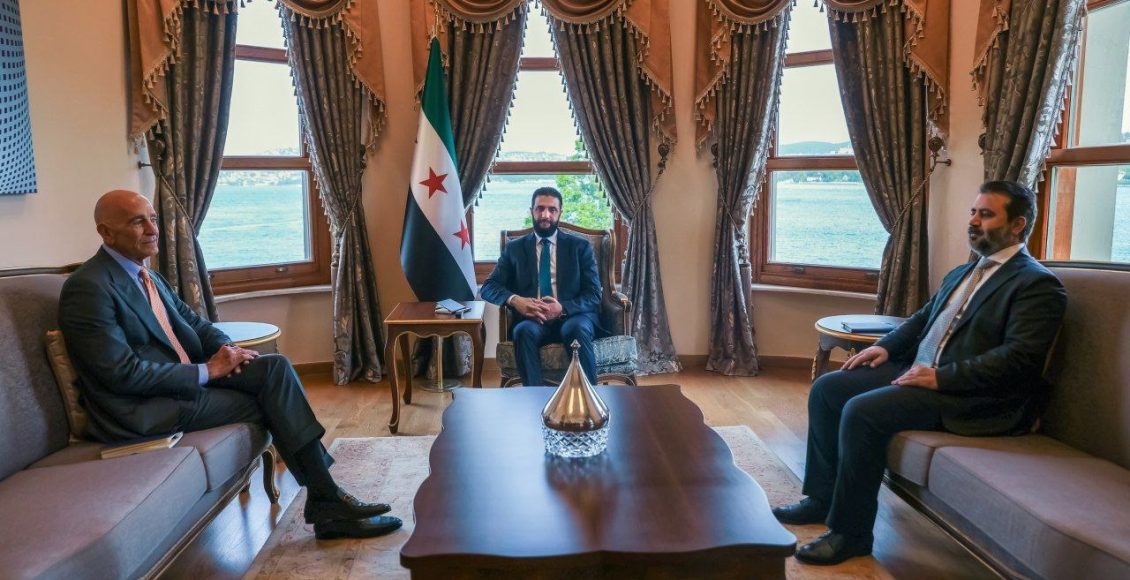 الرئيس السوري ووزير خارجيته يلتقيان بالمبعوث الأميركي إلى سوريا في إسطنبول