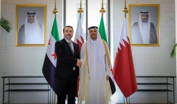 وزير الخارجية السوري أسعد الشيباني ونظيره القطري محمد بن عبد الرحمن آل ثاني