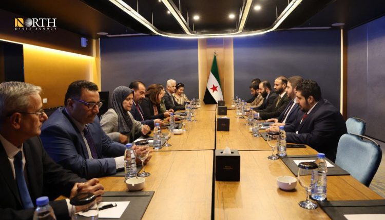 اجتماع وفد من الحكومة السورية مع وفد من الإدارة الذاتية بدمشق – نورث برس