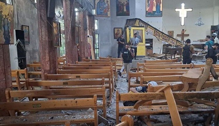 آثار الدمار بكنيسة مار إلياس بدمشق