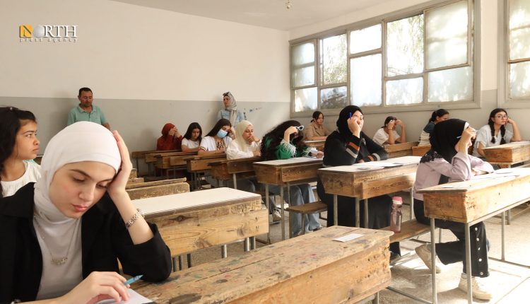 مركز امتحاني لطلبة الشهادة الإعدادية وفق المناهج الحكومية بمدينة الحسكة