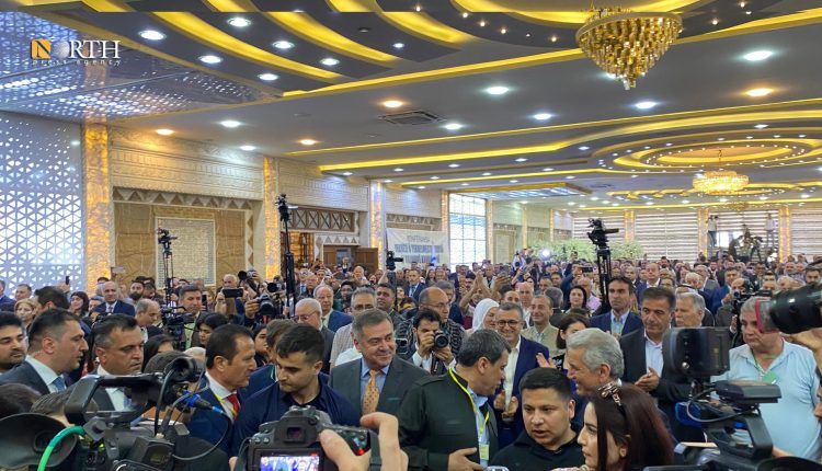 جانب من كونفرانس وحدة الصف الكردي الذي يعقد في مدينة القامشلي - نورث برس