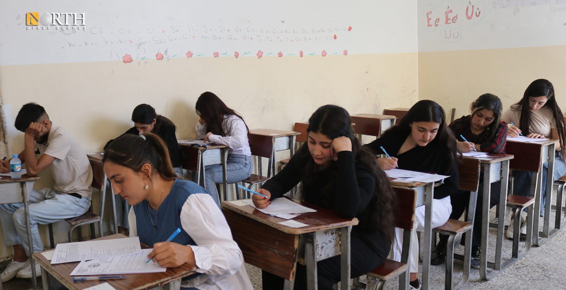 تقديم امتحانات المرحلة الثانوية للطلاب الأحرار في كوباني وفق منهاج الإدارة الذاتية - نورث برس