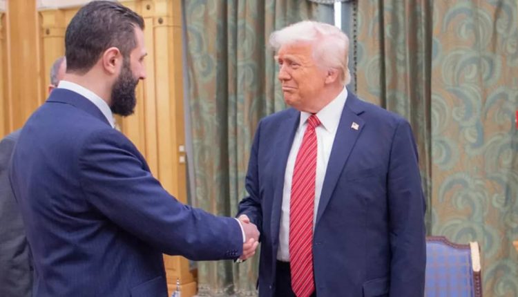 الرئيس الأميركي دونالد ترامب ونظيره السوري أحمد الشرع